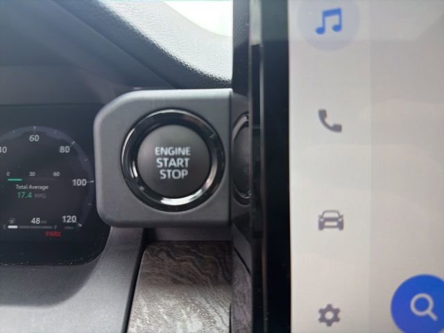 Used 2025 Toyota Tacoma Limited image 25