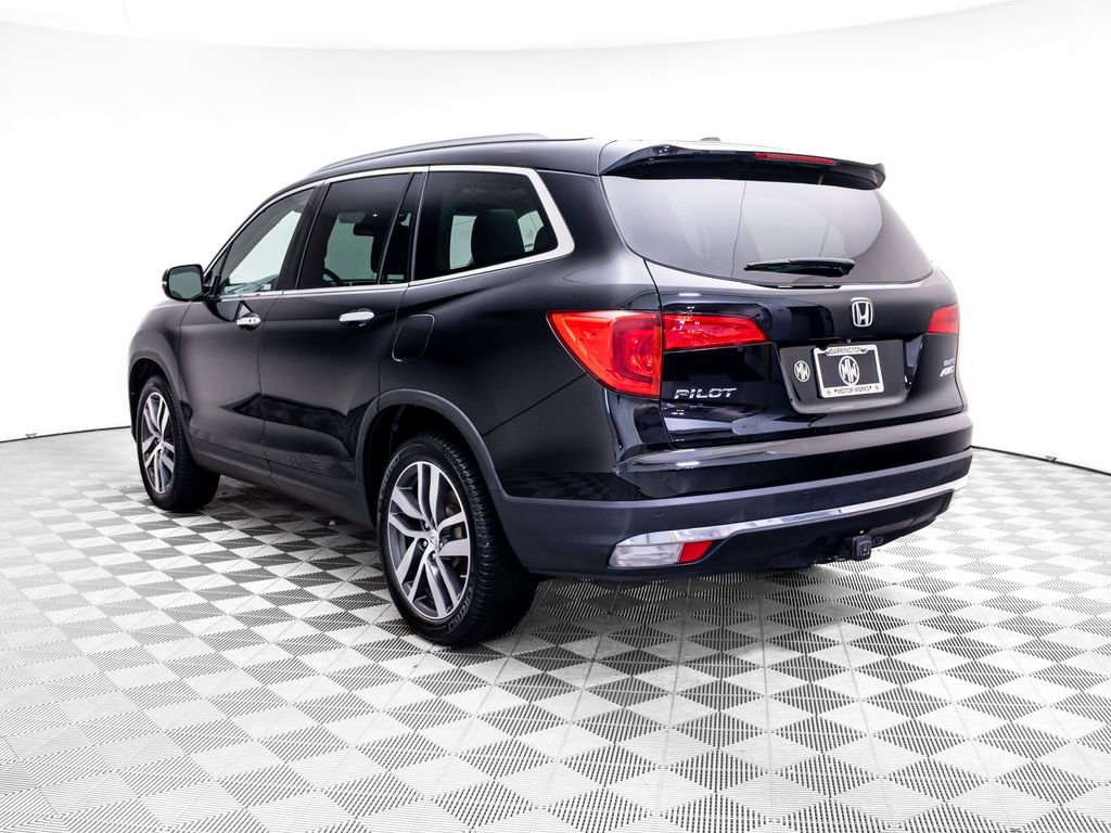 Certified 2018 Honda Pilot Elite image 4