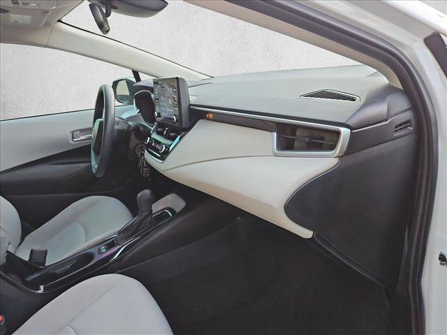 Used 2020 Toyota Corolla L FWD image 18