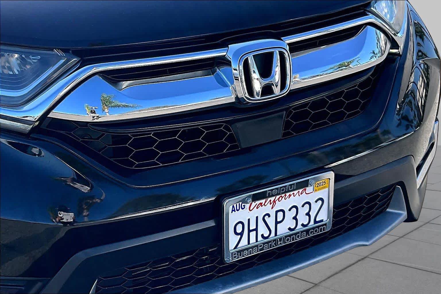 Used 2018 Honda CR-V Touring image 28