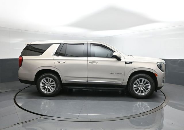 Used 2022 GMC Yukon SLT w/ SLT Premium Package image 26