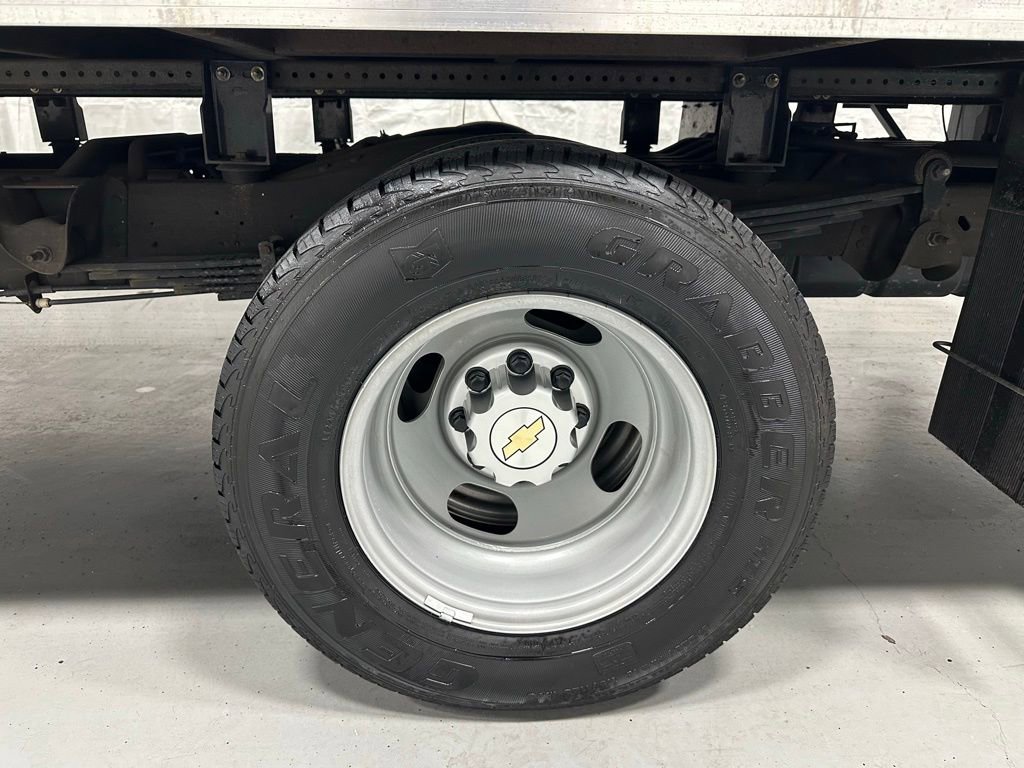 Used 2022 Chevrolet Express 3500 w/ Power Convenience Package image 47