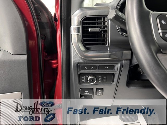 Used 2022 Ford F150 Lariat w/ Max Trailer Tow Package image 24