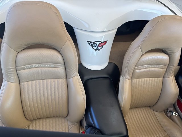Used 2002 Chevrolet Corvette Base w/ Preferred Equipment Group1 image 9