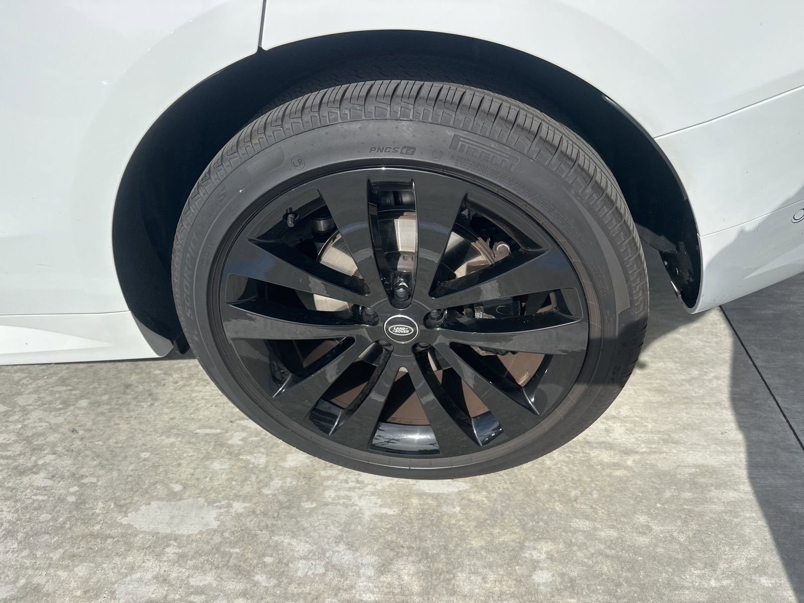 Certified 2025 Land Rover Range Rover Sport Dynamic SE AWD/4WD image 9