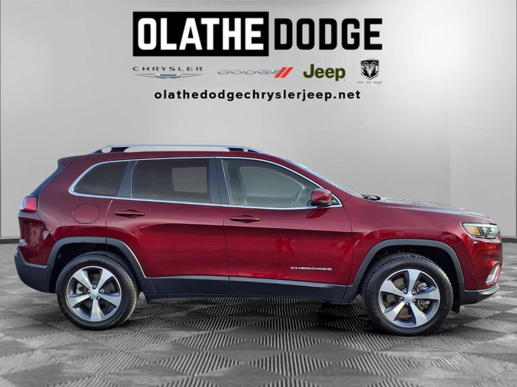 Certified 2021 Jeep Cherokee Limited image 30