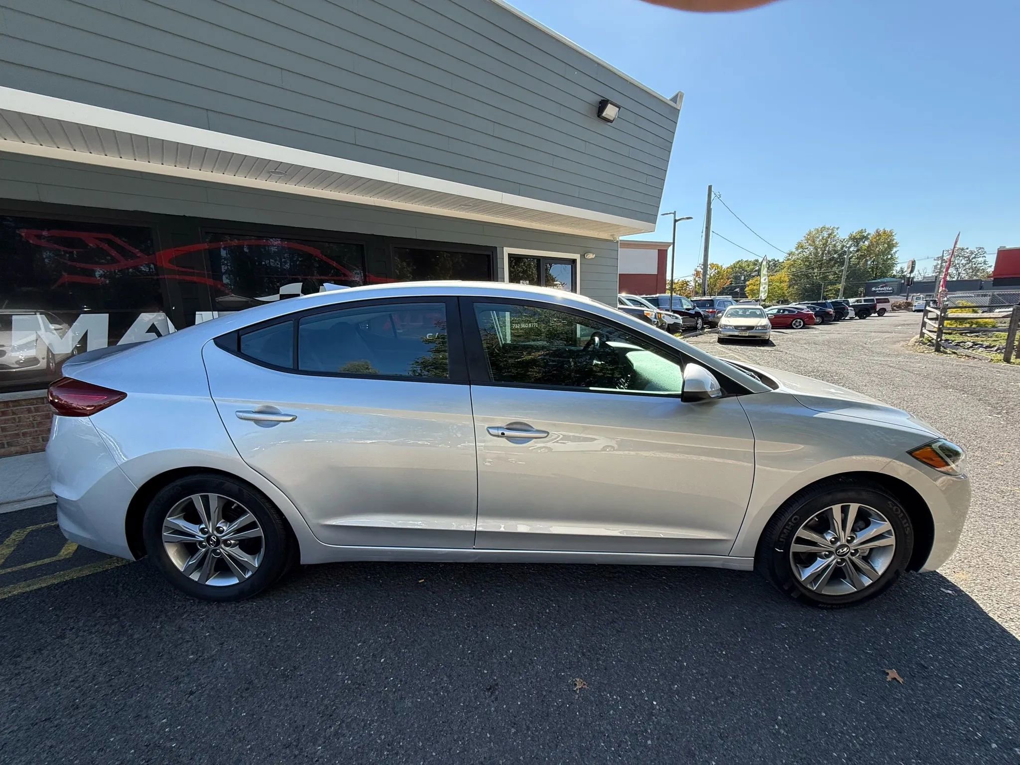 Used 2017 Hyundai Elantra Value Edition w/ Cargo Package image 7
