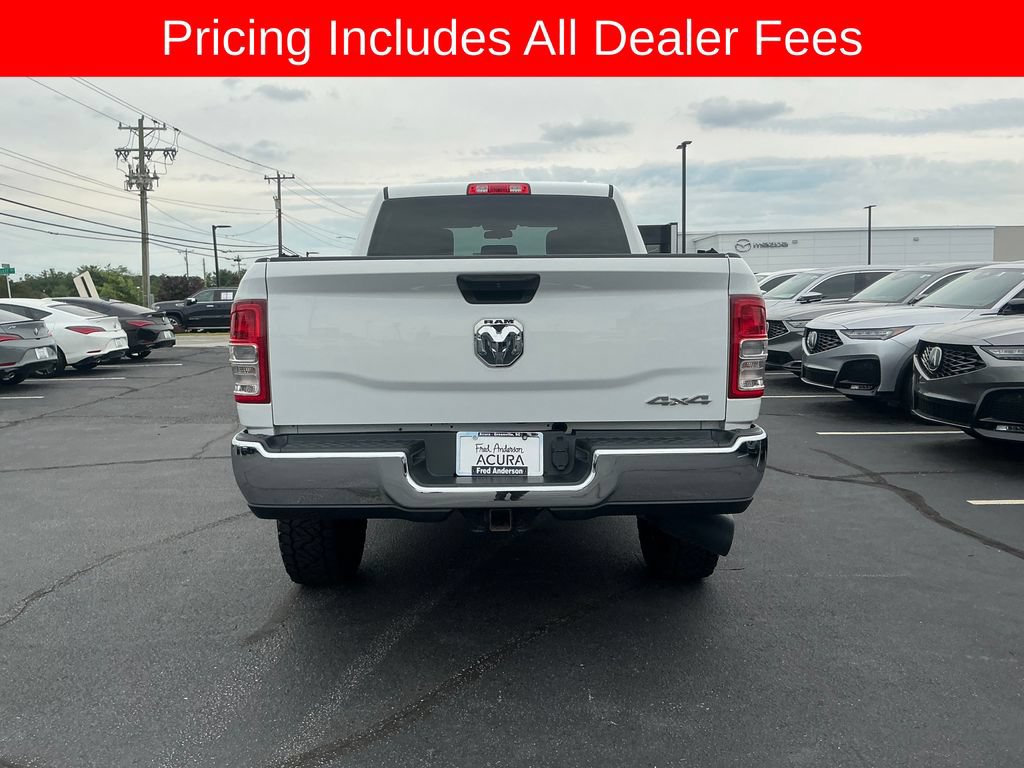 Used 2020 RAM 2500 Tradesman w/ Chrome Appearance Group AWD/4WD image 4