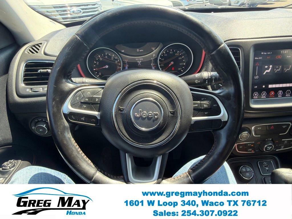 Used 2020 Jeep Compass Trailhawk AWD/4WD image 12