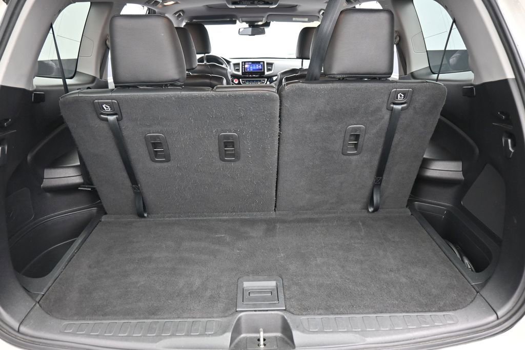 Used 2018 Honda Pilot Elite image 26