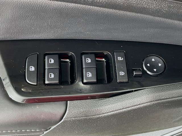 Used 2023 Kia Sportage EX image 19