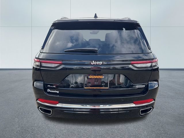 Used 2023 Jeep Grand Cherokee Overland AWD/4WD image 3