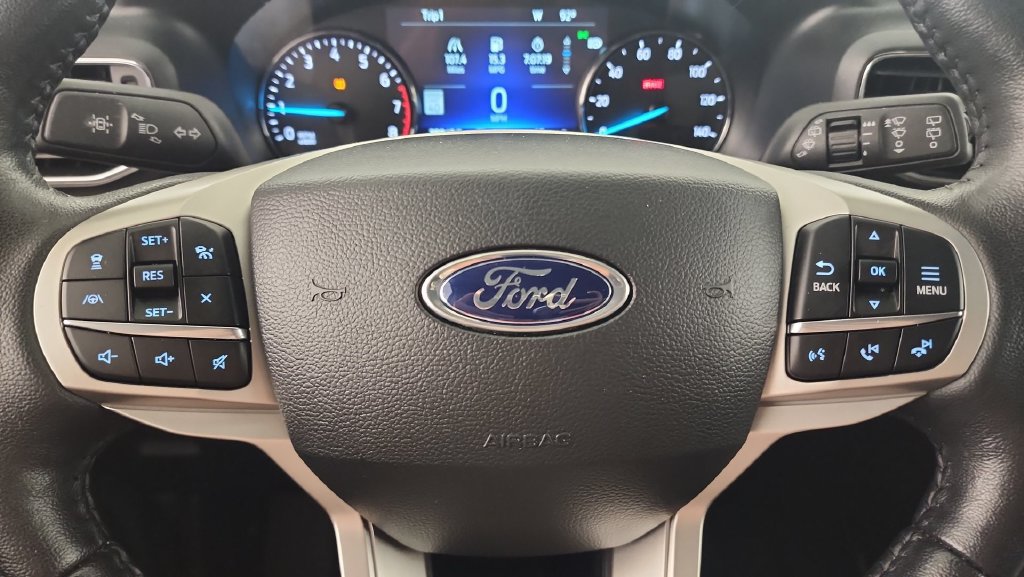 Used 2024 Ford Explorer XLT w/ Equipment Group 202A AWD/4WD image 13