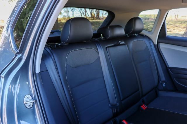 Used 2022 Volkswagen Taos SE image 26