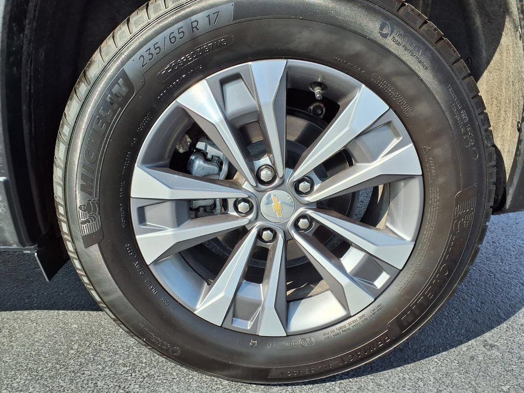 Used 2026 Chevrolet Equinox LT AWD/4WD image 29