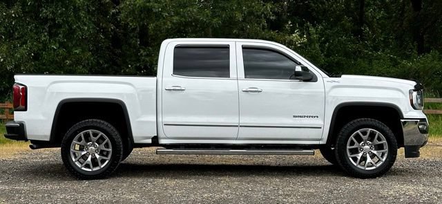 Used 2018 GMC Sierra 1500 SLT w/ SLT Premium Package AWD/4WD image 8