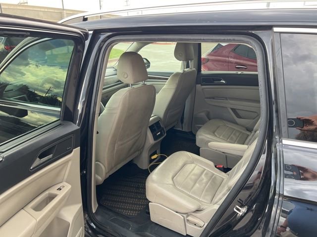 Used 2019 Volkswagen Atlas SEL Premium AWD/4WD image 10