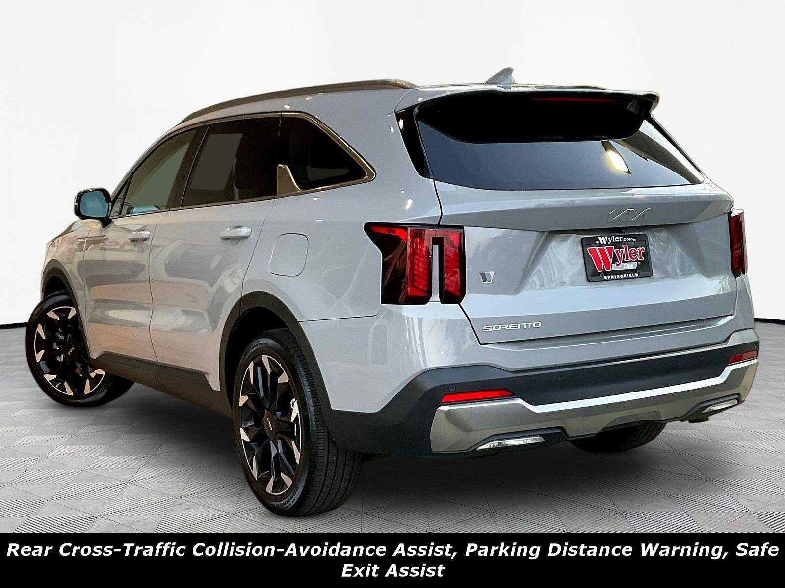 Used 2025 Kia Sorento SX FWD image 4