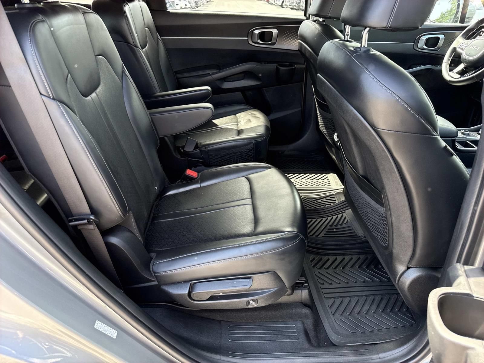 Used 2022 Kia Sorento S AWD/4WD image 26