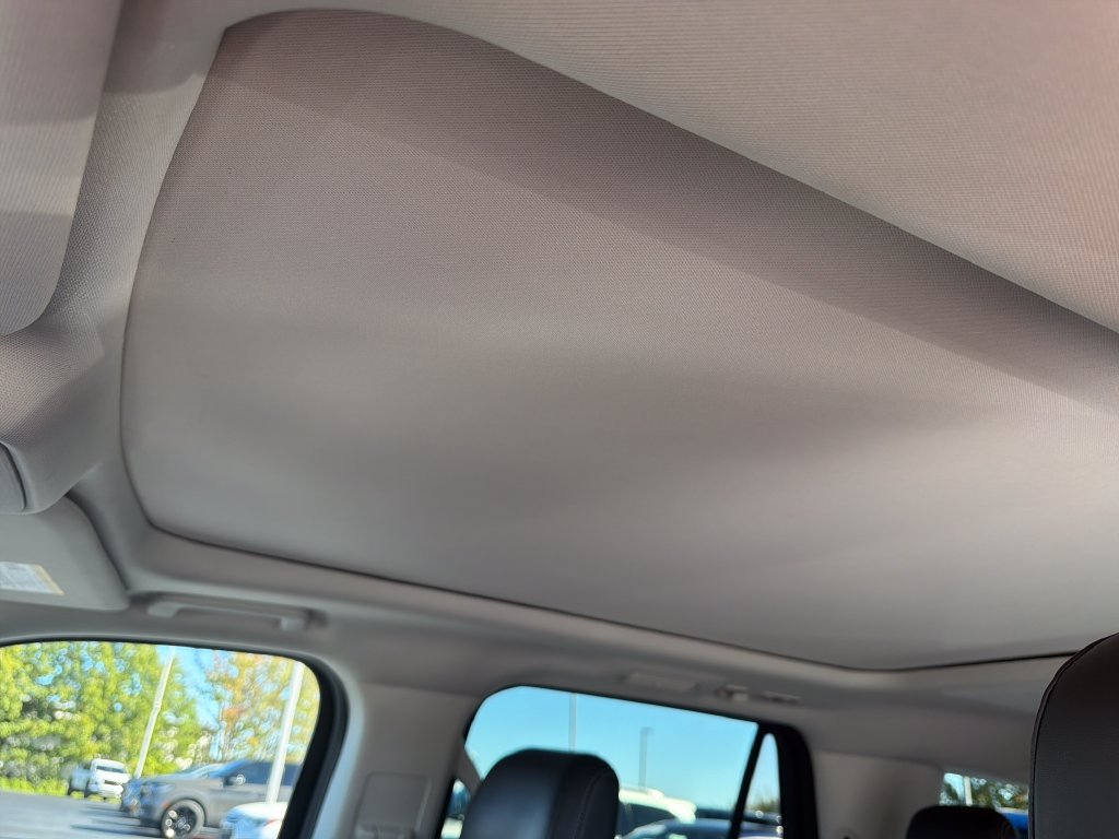 Used 2025 Ford Expedition Platinum AWD/4WD image 25
