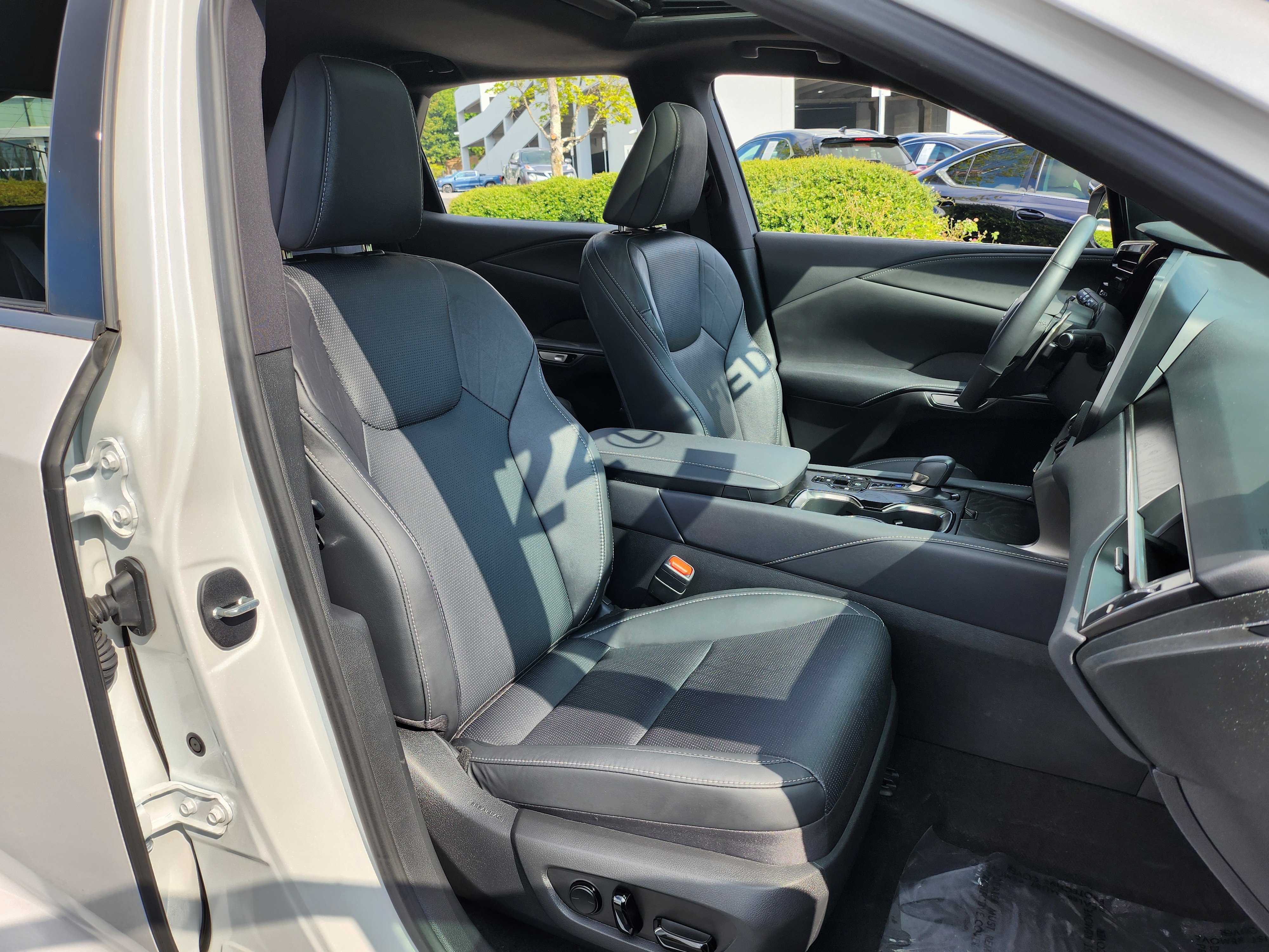 Certified 2024 Lexus RX 350 w/ Convenience Package AWD/4WD image 37