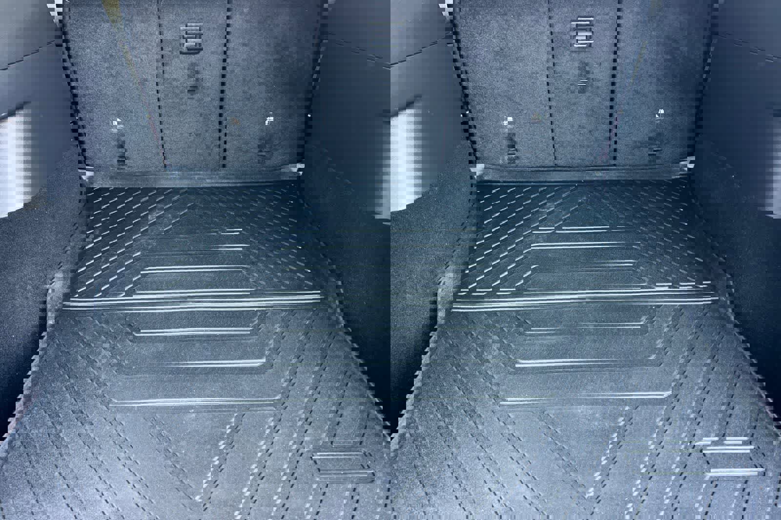 Used 2021 Tesla Model Y 2WD image 18