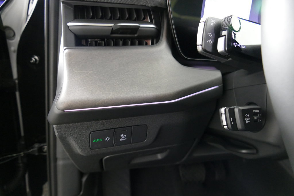 New 2026 Audi Q3 quattro 2.0T AWD/4WD image 13