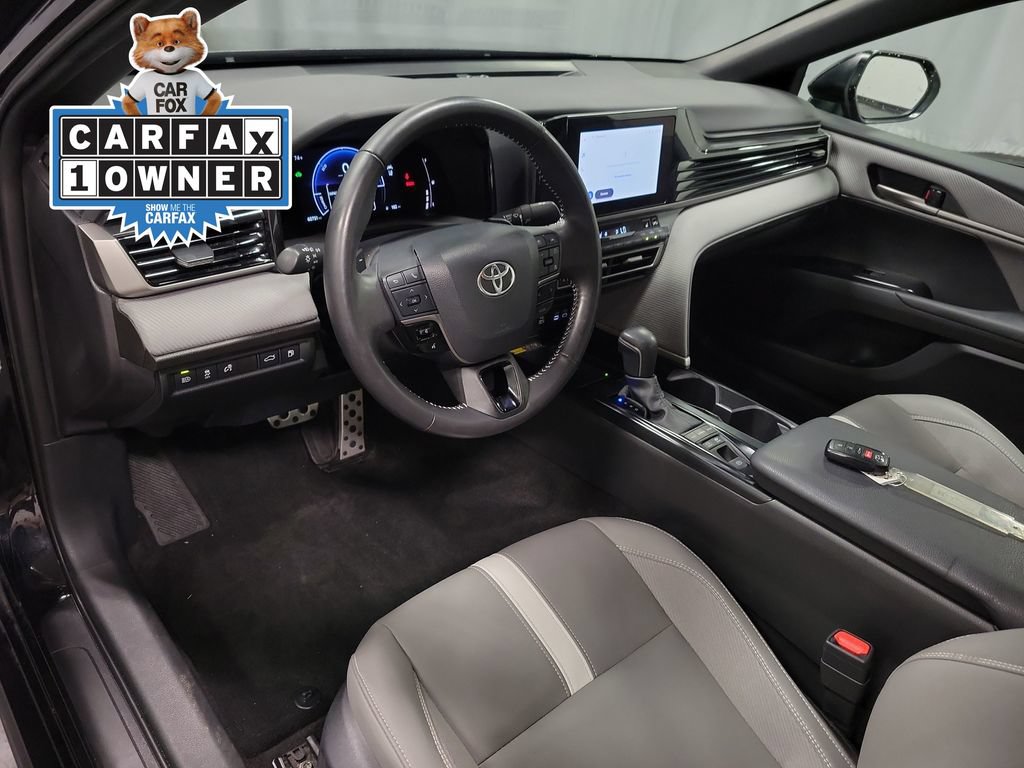 Used 2026 Toyota Camry SE w/ Convenience Package FWD image 16