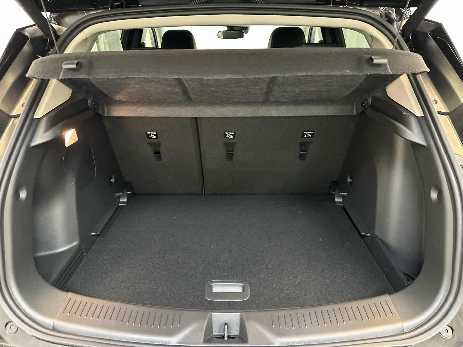 Used 2026 Buick Encore GX Avenir w/ Avenir Convenience Package image 26