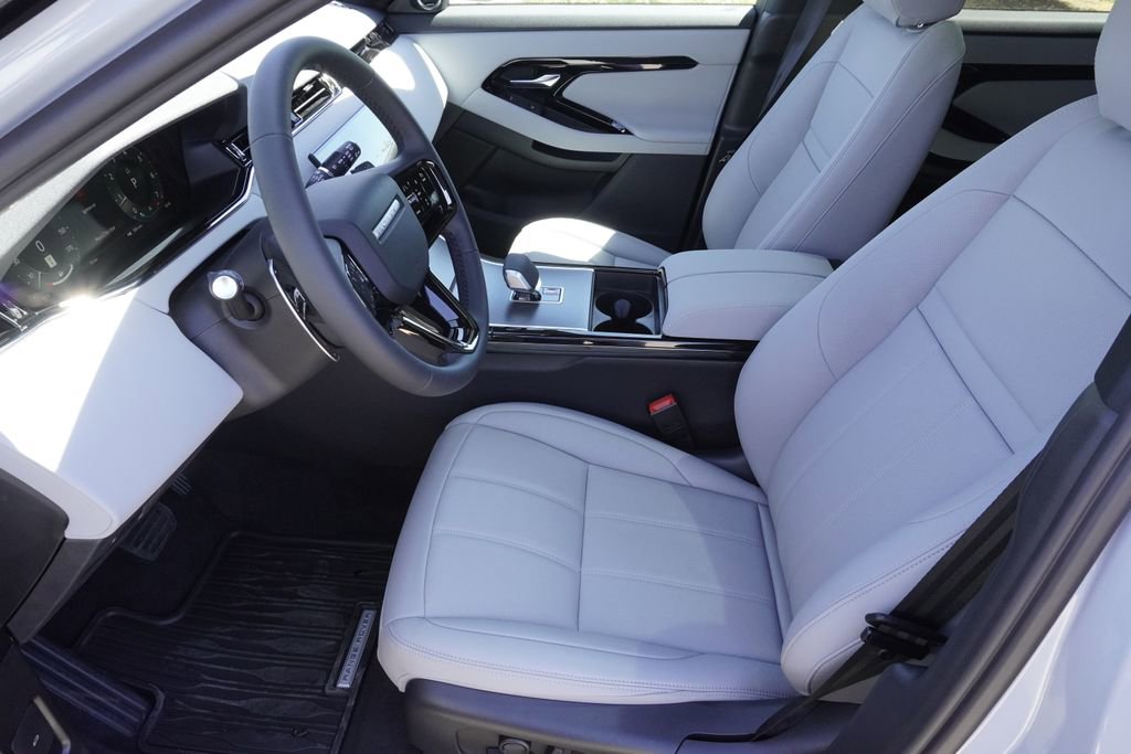 New 2026 Land Rover Range Rover Evoque S AWD/4WD image 18