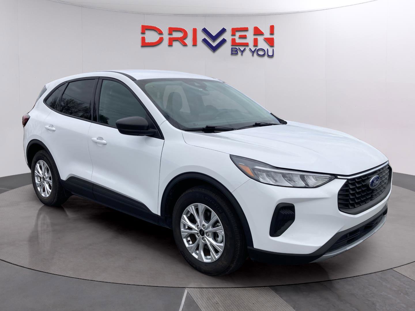 Used 2025 Ford Escape Active image 8