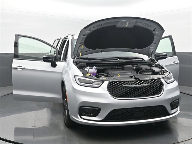 New 2026 Chrysler Pacifica Select image 54