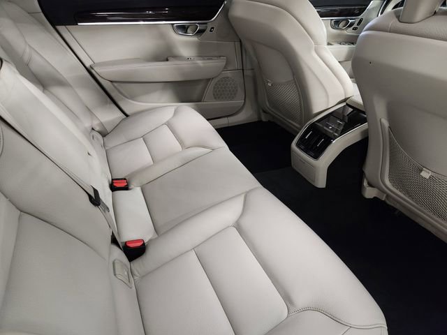 Used 2018 Volvo S90 T5 Momentum w/ Convenience Package AWD/4WD image 32