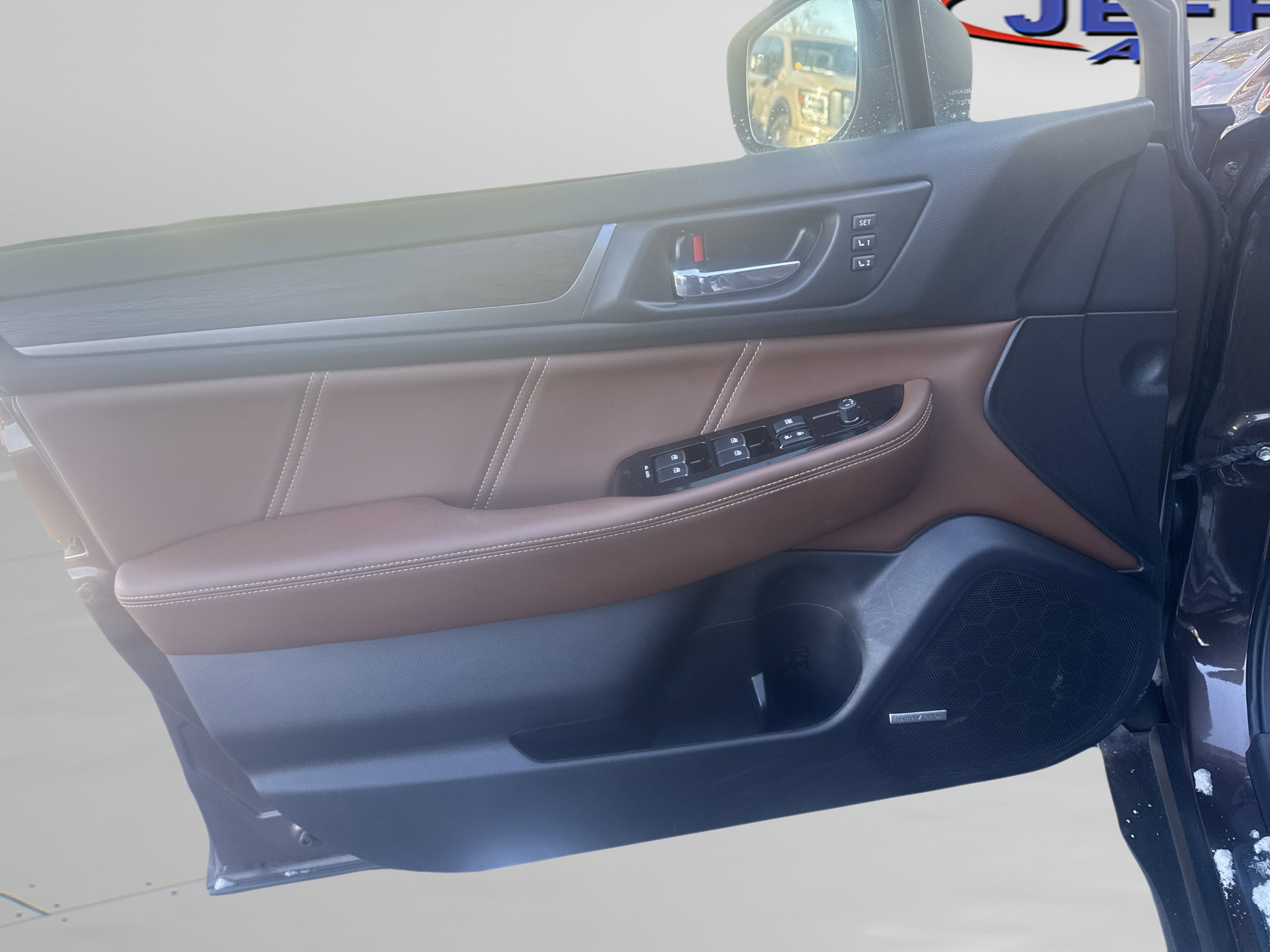 Used 2019 Subaru Outback 2.5i Touring AWD/4WD image 16