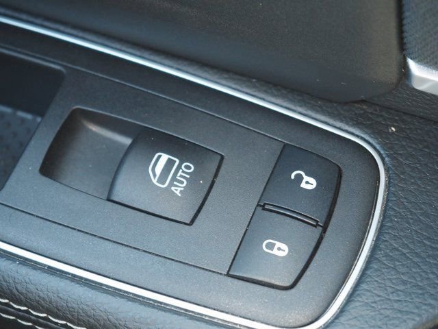 Used 2024 RAM 3500 Big Horn image 21