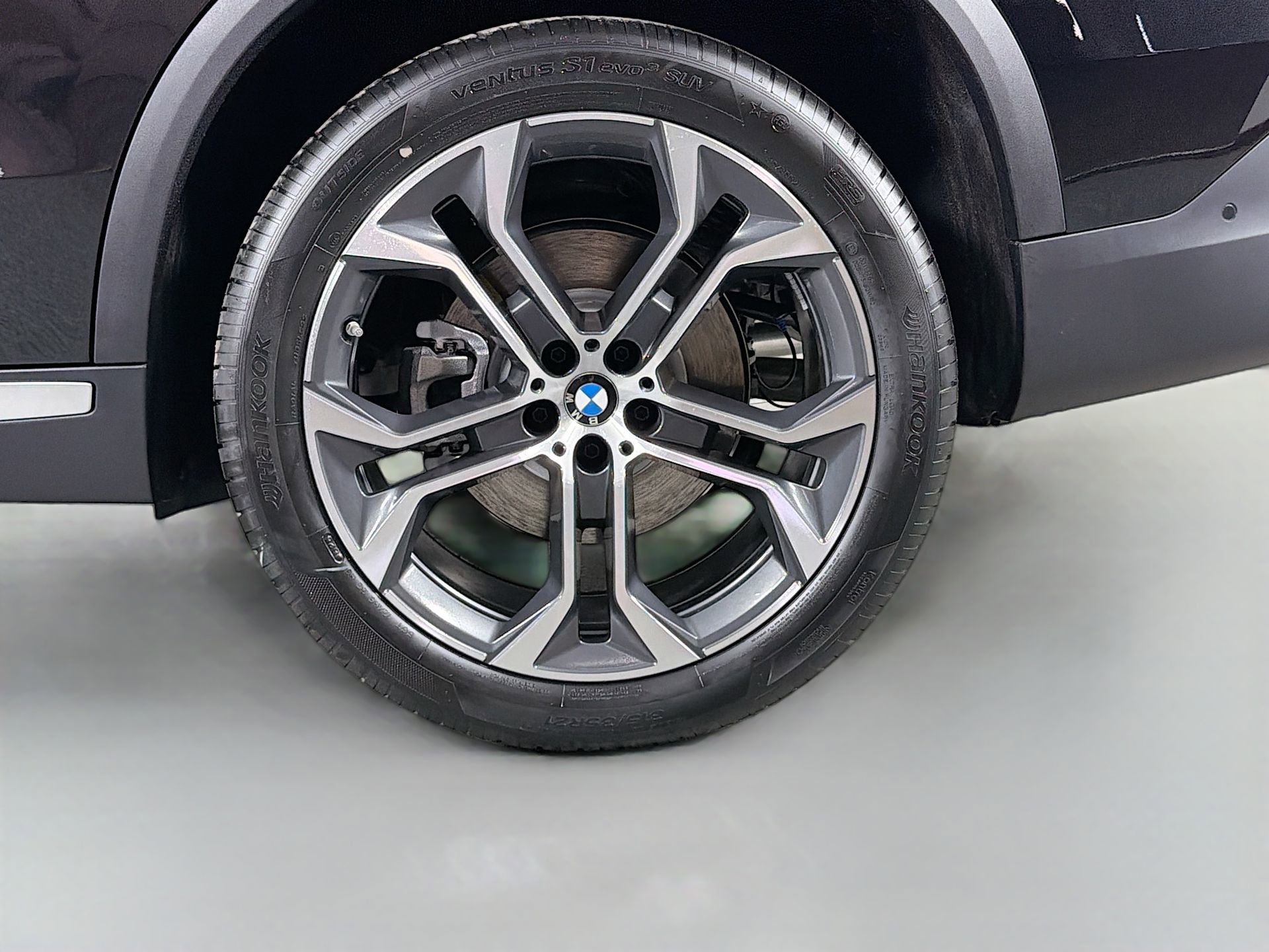 New 2026 BMW X5 sDrive40i w/ Climate Comfort Package image 29