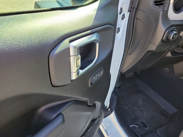 Used 2025 Jeep Wrangler Sport image 9