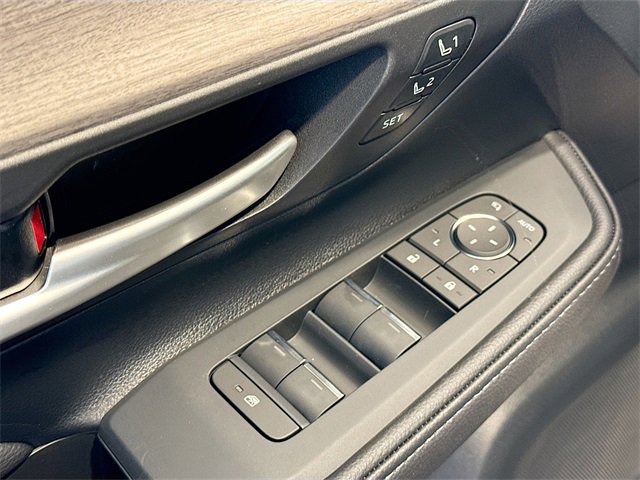 New 2026 Toyota Grand Highlander Platinum image 18