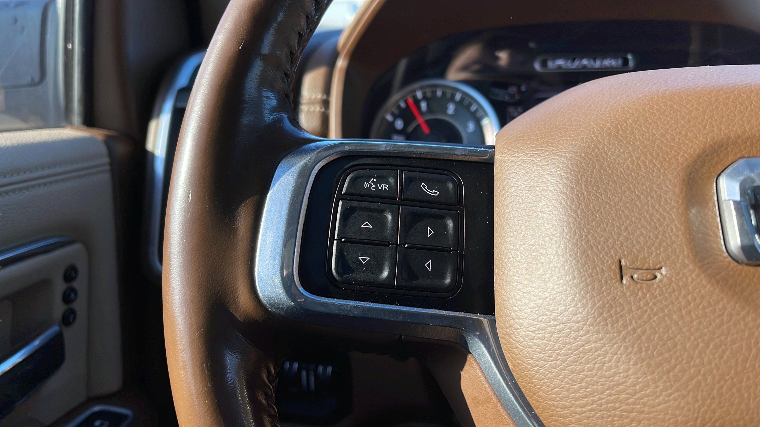 Used 2019 RAM 2500 Laramie image 18