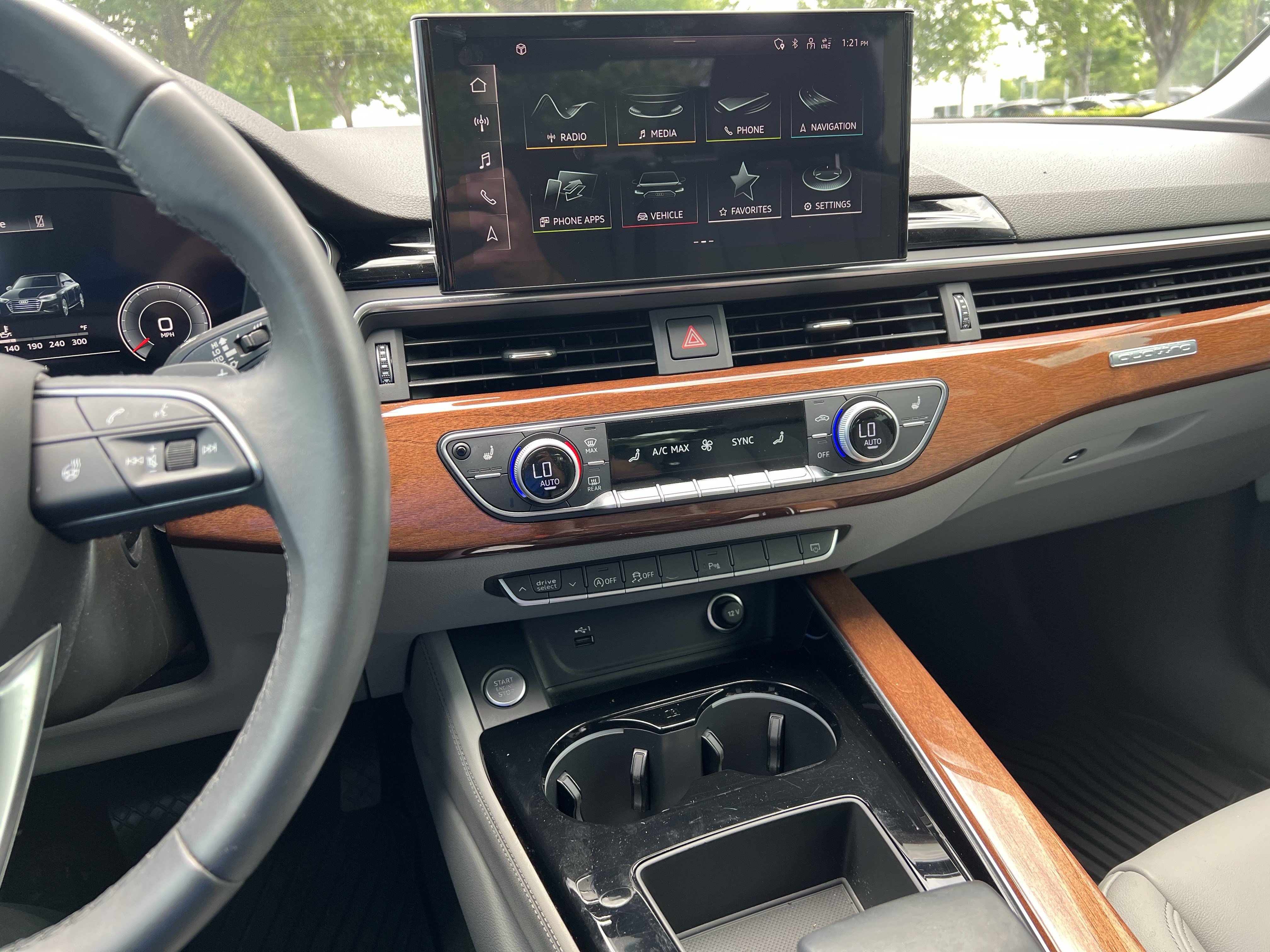 Used 2021 Audi A4 2.0T Premium Plus w/ Premium Plus Package AWD/4WD image 31