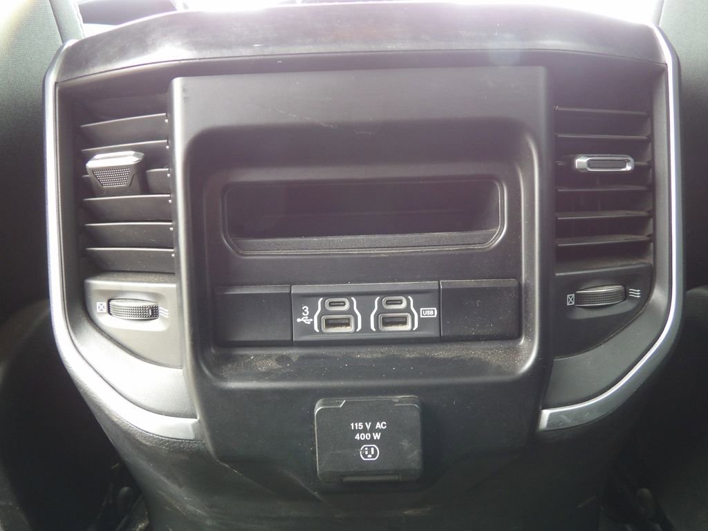 Used 2020 RAM 1500 Lone Star AWD/4WD image 21