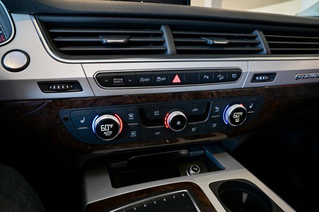 Used 2019 Audi Q7 2.0T Premium Plus w/ Premium Plus Package image 34