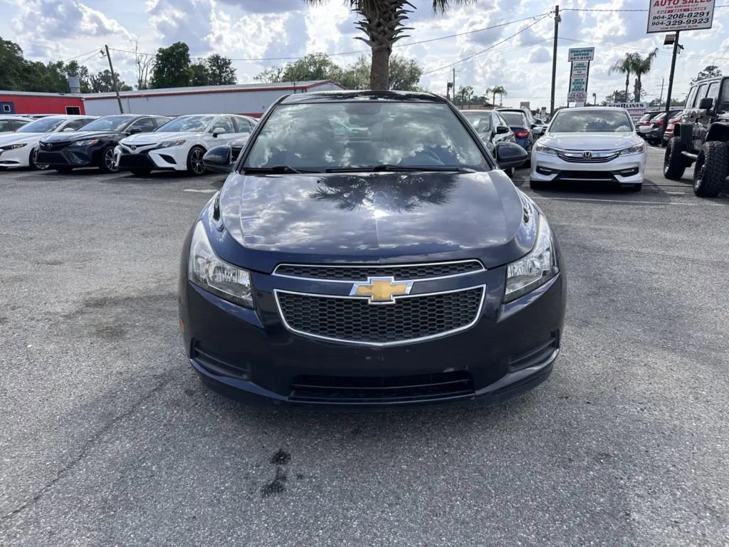 Used 2014 Chevrolet Cruze LT w/ All-Star Edition FWD image 2