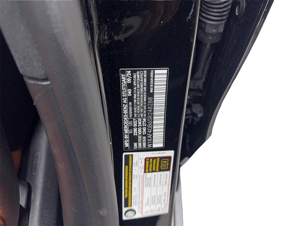 Used 2025 Mercedes-Benz C 300 Sedan image 79