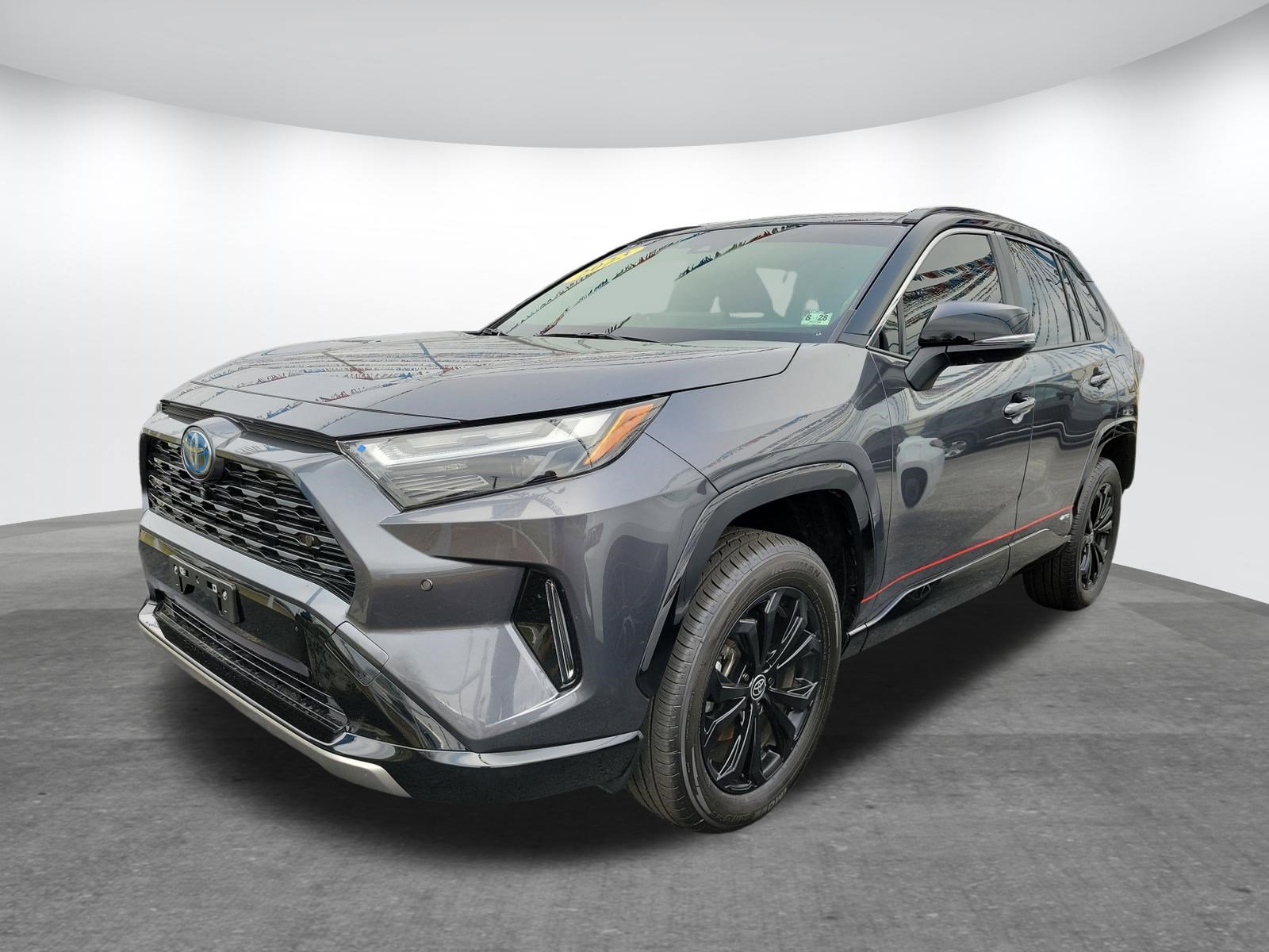Used 2023 Toyota RAV4 XSE image 2