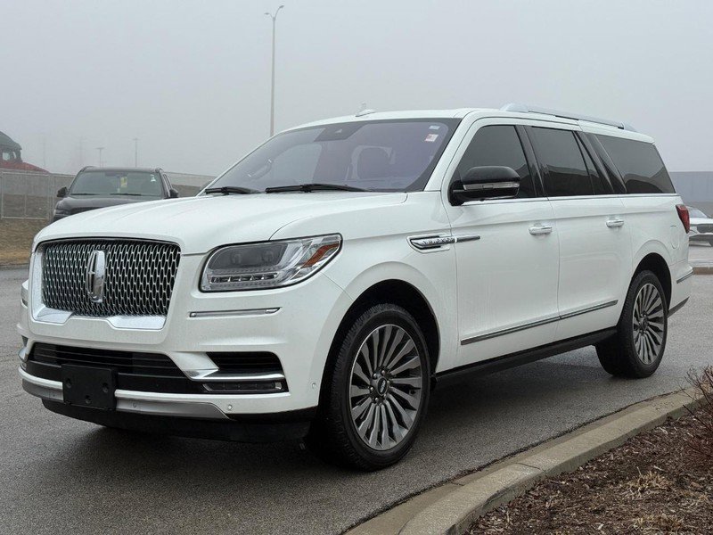 Used 2020 Lincoln Navigator L Reserve w/ Luxury Package AWD/4WD image 11