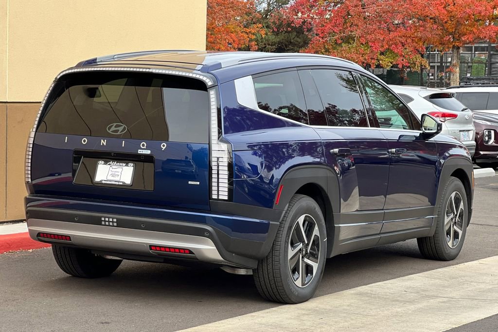 New 2026 Hyundai Ioniq 9 SE image 5