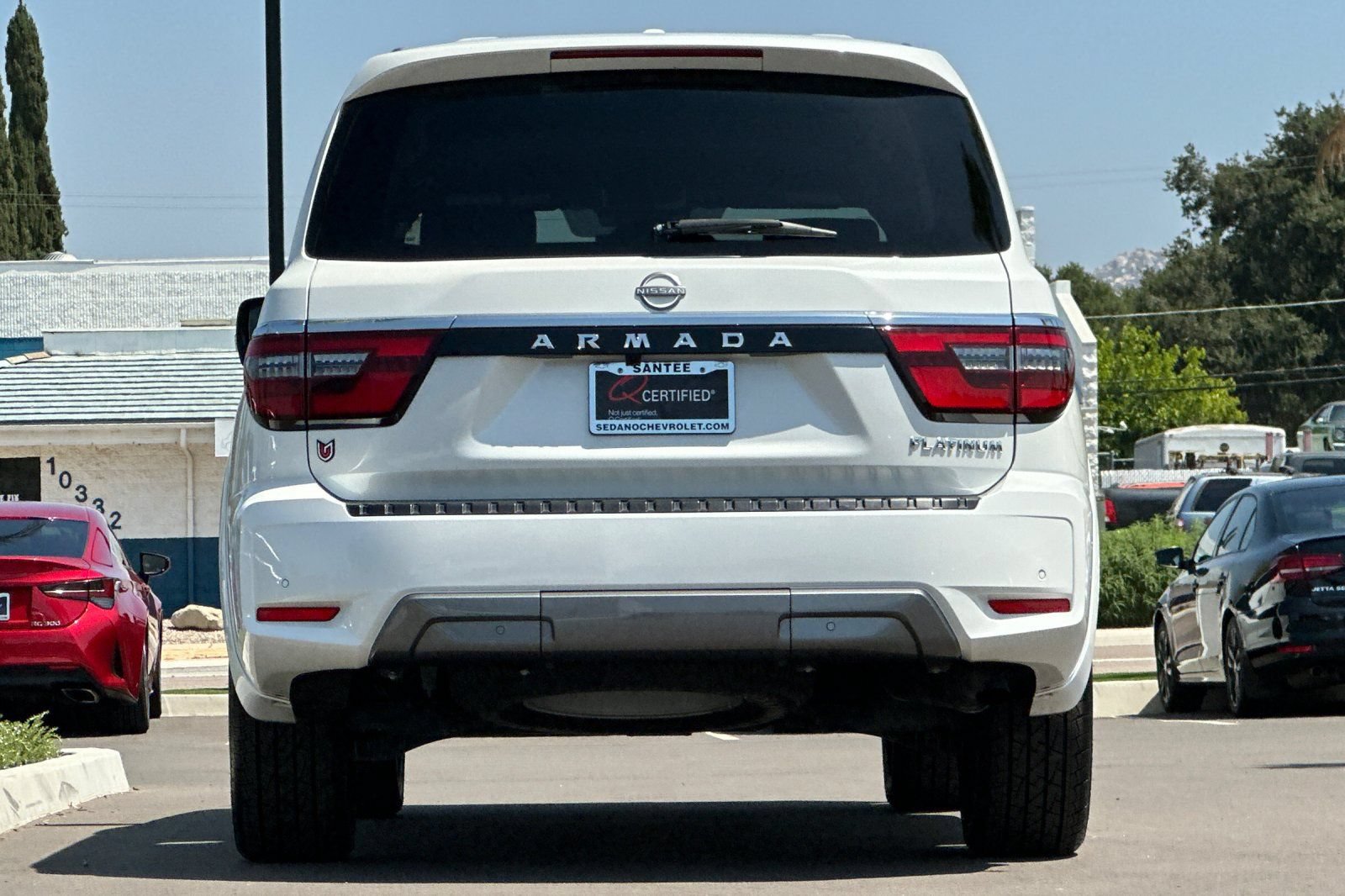 Used 2023 Nissan Armada Platinum w/ Captain's Chairs Package AWD/4WD image 5
