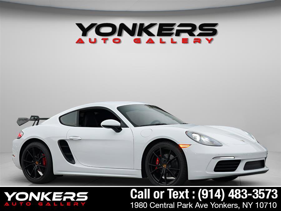 Used 2018 Porsche 718 Cayman GTS image 11