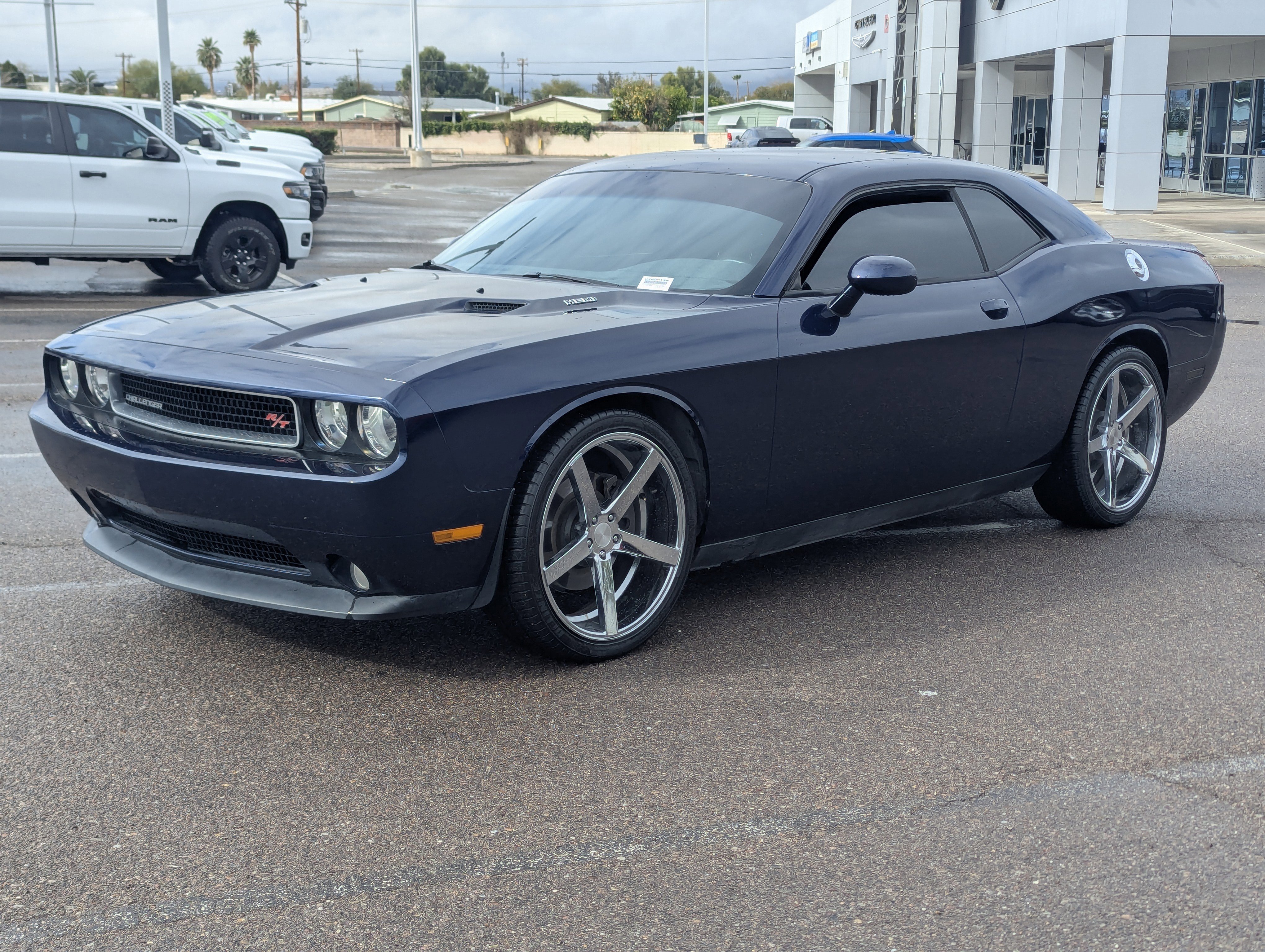 Used 2013 Dodge Challenger R/T w/ Electronics Convenience Group image 5